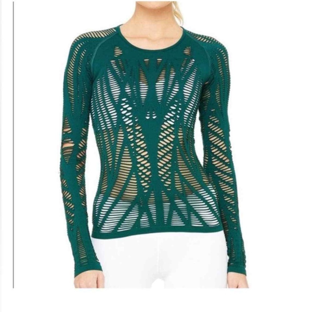 Alo Yoga wanderer long sleeve top - green shirt